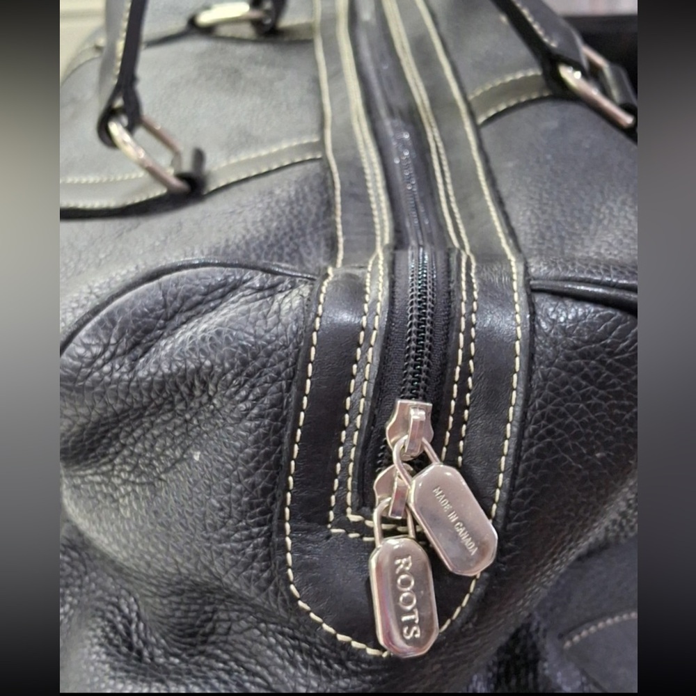 Black Pebbled Leather Weekender Carryall Duffle – Classic Roots Travel Bag - Picture 4 of 10